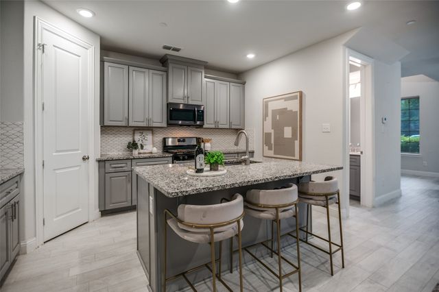 3636 Fuchsia Drive, Carrollton, TX 75007
