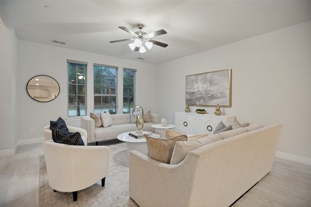 3636 Fuchsia Drive, Carrollton, TX 75007
