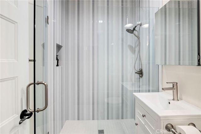 900 Via Nogales, Palos Verdes Estates, CA 90274