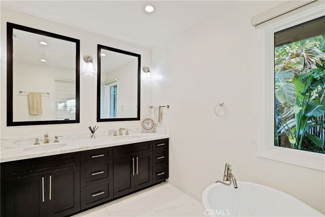 900 Via Nogales, Palos Verdes Estates, CA 90274