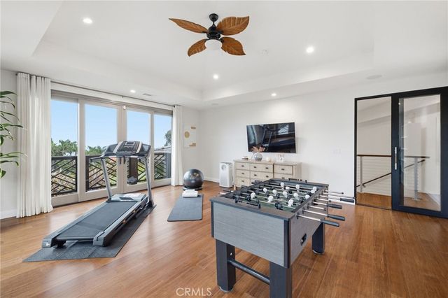 900 Via Nogales, Palos Verdes Estates, CA 90274
