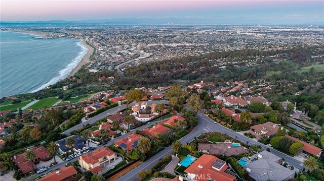 900 Via Nogales, Palos Verdes Estates, CA 90274