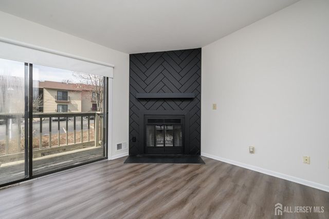 1002 Spruce Hills Drive, Glen Gardner, NJ 08826