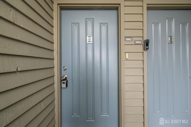 1002 Spruce Hills Drive, Glen Gardner, NJ 08826