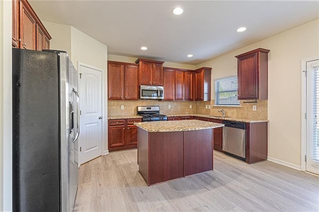 793 Sienna Valley Drive, Braselton, GA 30517