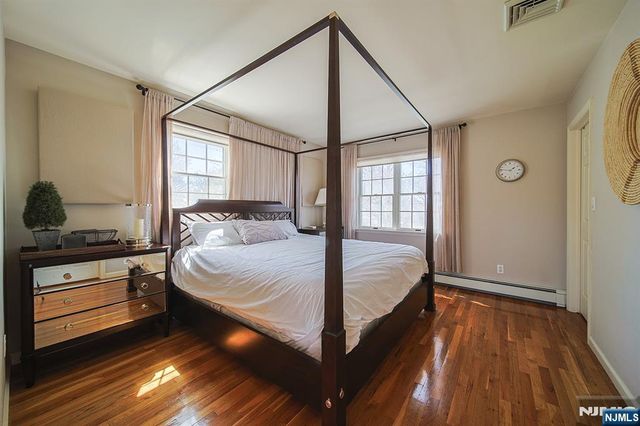 412 Eric Lane, Northvale, NJ 07647