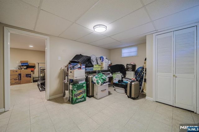 412 Eric Lane, Northvale, NJ 07647