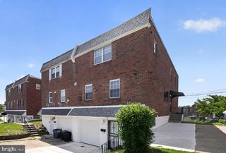8906 SYLVIA LN, Philadelphia, PA 19115
