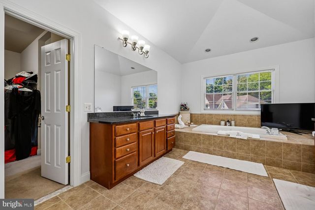 25106 HIGHLAND MANOR CT, Laytonsville, MD 20882
