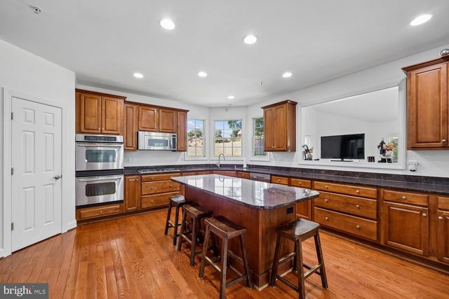 25106 HIGHLAND MANOR CT, Laytonsville, MD 20882