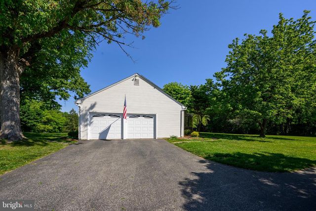 21 COLLEGEVIEW DR, Malvern, PA 19355
