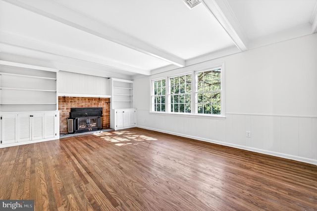 21 COLLEGEVIEW DR, Malvern, PA 19355