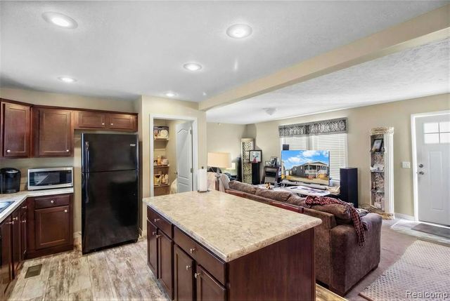 15329 Cartier Drive, Clinton Township, MI 48038