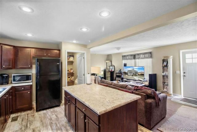 15329 Cartier Drive, Clinton Township, MI 48038