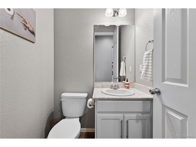 2305 Purple Finch Ct, Castle Rock, CO 80109