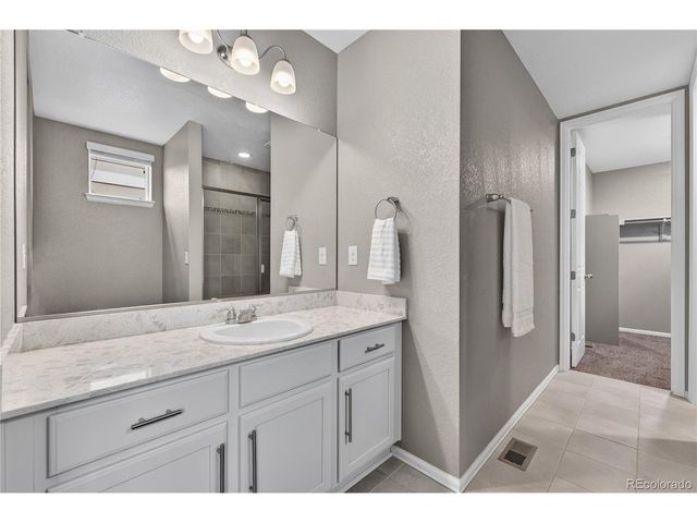 2305 Purple Finch Ct, Castle Rock, CO 80109