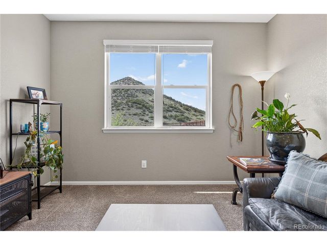 2305 Purple Finch Ct, Castle Rock, CO 80109