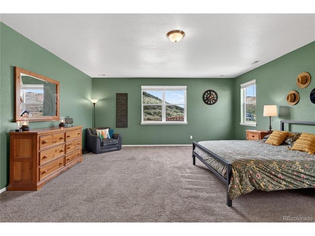 2305 Purple Finch Ct, Castle Rock, CO 80109