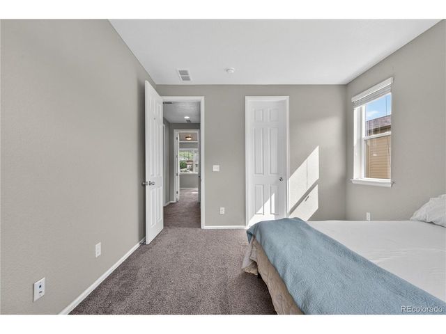 2305 Purple Finch Ct, Castle Rock, CO 80109