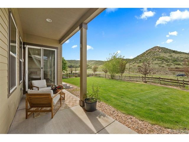 2305 Purple Finch Ct, Castle Rock, CO 80109