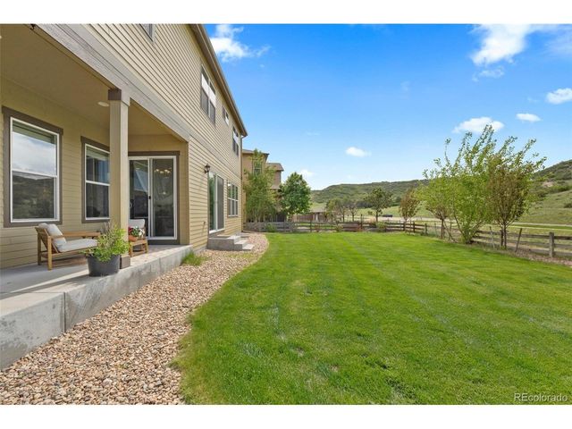 2305 Purple Finch Ct, Castle Rock, CO 80109