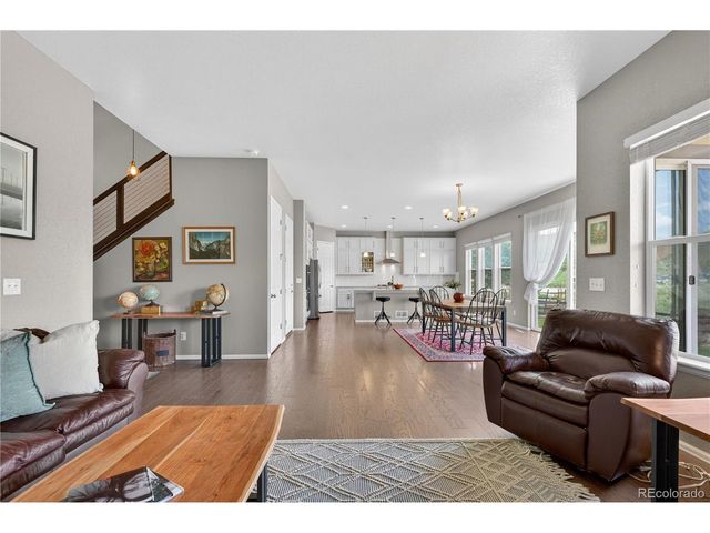 2305 Purple Finch Ct, Castle Rock, CO 80109