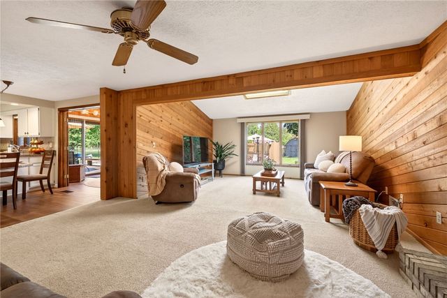 88 Northampton Circle, Greece, NY 14612