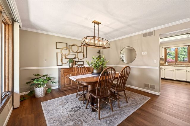 88 Northampton Circle, Greece, NY 14612