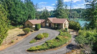 7922 Ellison Lp NW, Olympia, WA 98502