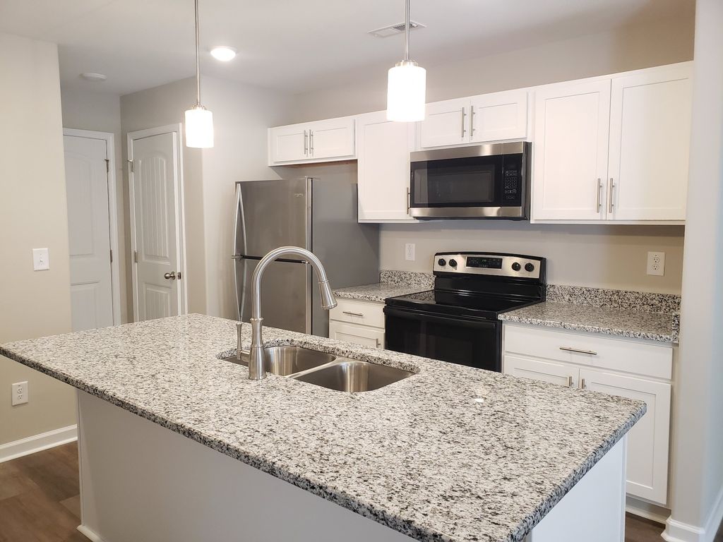 610 Commerce St # 23, Clarksville, TN 37040
