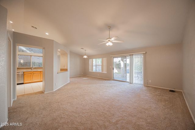 4284 E HARWELL Court, Gilbert, AZ 85234