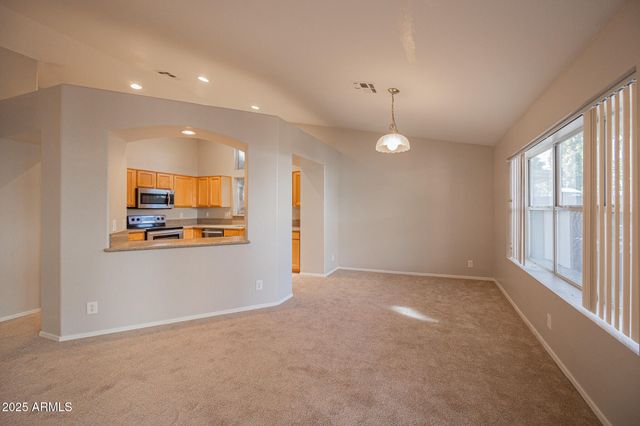 4284 E HARWELL Court, Gilbert, AZ 85234