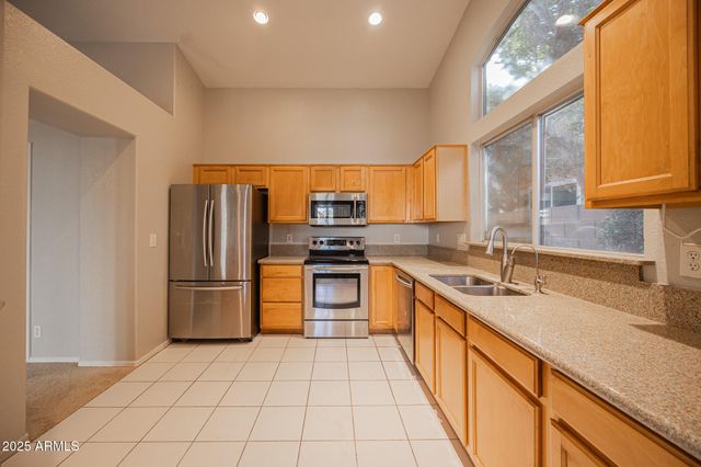 4284 E HARWELL Court, Gilbert, AZ 85234