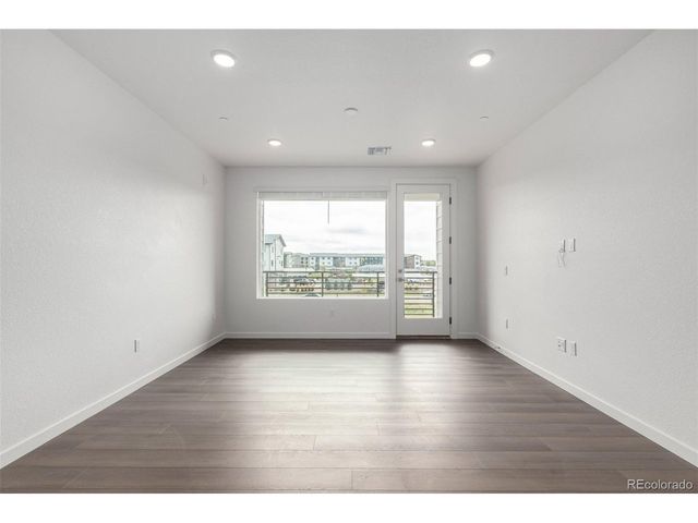 6153 N Ceylon St 4-308, Denver, CO 80249