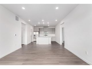 6153 N Ceylon St 4-308, Denver, CO 80249