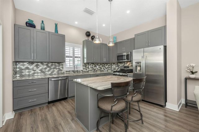 946 HIGHLAND AVENUE 45, Dunedin, FL 34698