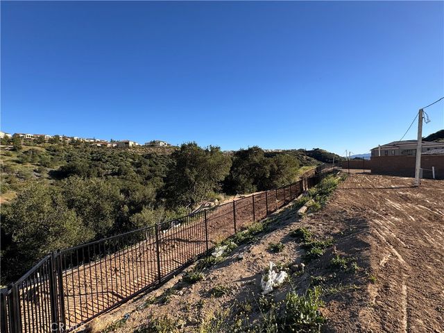 11900 Red Hawk Lane, Porter Ranch, CA 91326