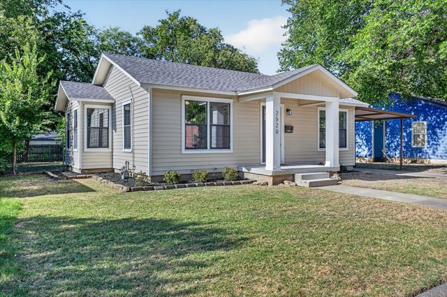 2520 Vera Cruz Street, Fort Worth, TX 76106