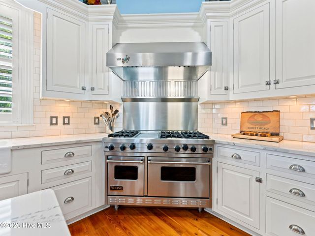 404 Shoreline Drive E, Sunset Beach, NC 28468