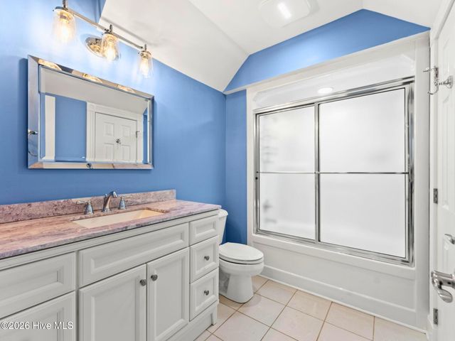 404 Shoreline Drive E, Sunset Beach, NC 28468