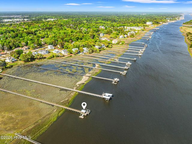 404 Shoreline Drive E, Sunset Beach, NC 28468