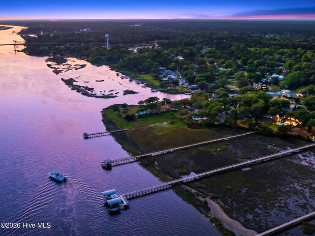 404 Shoreline Drive E, Sunset Beach, NC 28468