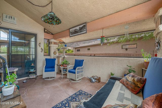 25 E Horizon Circle, Tucson, AZ 85737