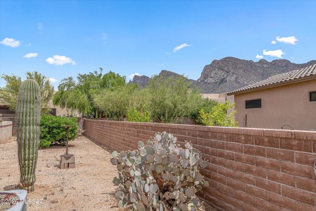 25 E Horizon Circle, Tucson, AZ 85737
