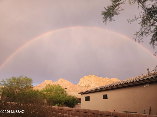 25 E Horizon Circle, Tucson, AZ 85737