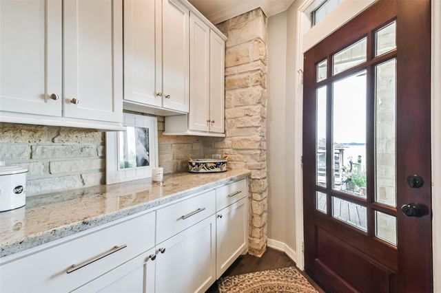 19022 Vantage View Lane, Houston, TX 77346