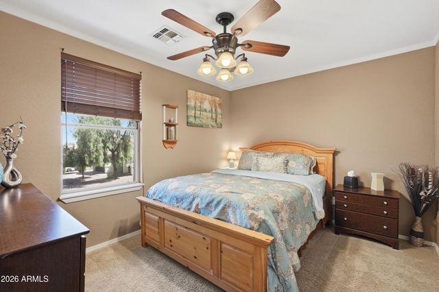 303 E MILADA Drive, Phoenix, AZ 85042