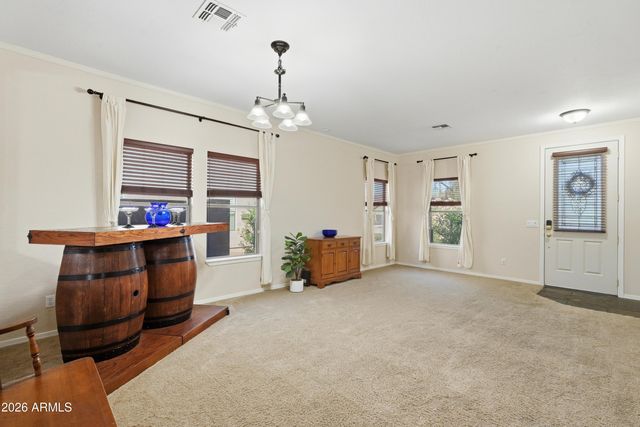 303 E MILADA Drive, Phoenix, AZ 85042