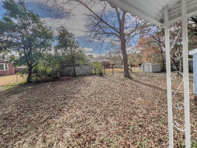 1221 Eastwood Avenue, Hanahan, SC 29410