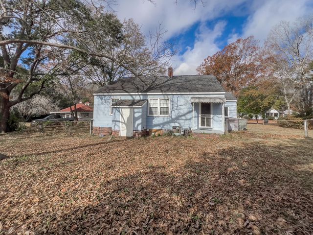 1221 Eastwood Avenue, Hanahan, SC 29410